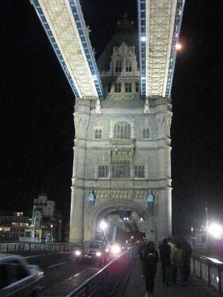 41 Tower Bridge